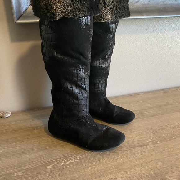 Report Black tall suede flat boot - Picture 5 of 7